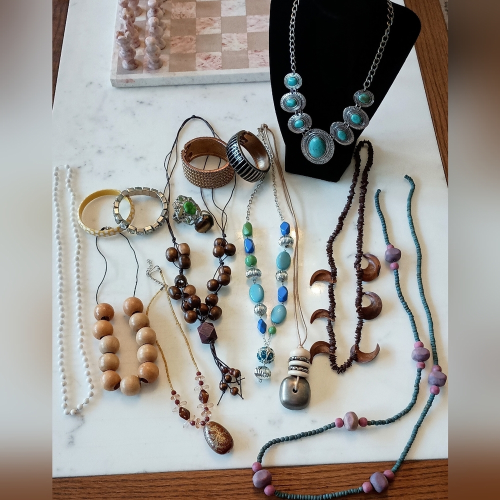 Costume Jewelry! NECKLACES, BRACELETS, RINGS✨